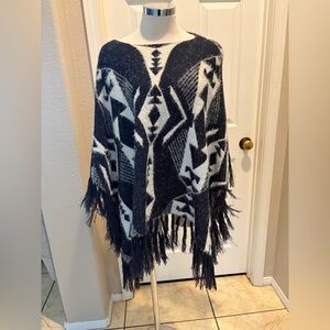 Full Tilt Black and White Patterned Fringe Poncho